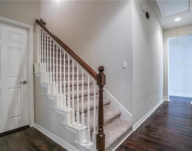 4193 Victory Drive - Photo Thumbnail 22