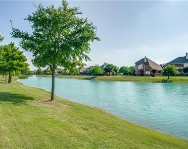4193 Victory Drive - Photo Thumbnail 27
