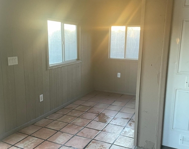 7819 E Beatrice Street - Photo Thumbnail 12