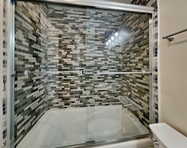 600 Blue Leaf Drive - Photo Thumbnail 18
