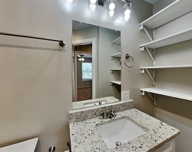 600 Blue Leaf Drive - Photo Thumbnail 17
