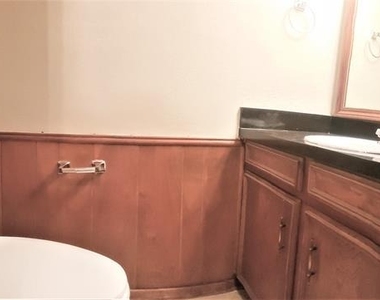 7604 Bridges Avenue - Photo Thumbnail 7