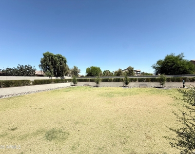 3695 E Bartlett Way - Photo Thumbnail 31