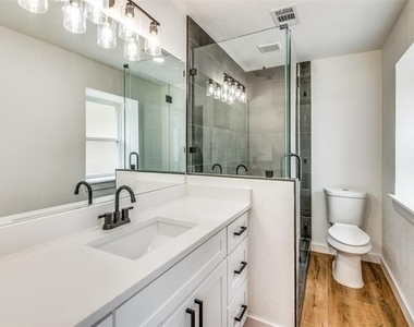1108 Highpoint Road - Photo Thumbnail 7
