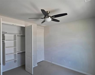 1629 White Snowberry Lane - Photo Thumbnail 17