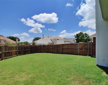 7316 Milton Lane - Photo Thumbnail 18