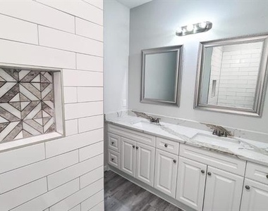 4105 Stuart Street - Photo Thumbnail 10
