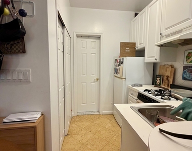 534 East 83rd Street - Photo Thumbnail 4