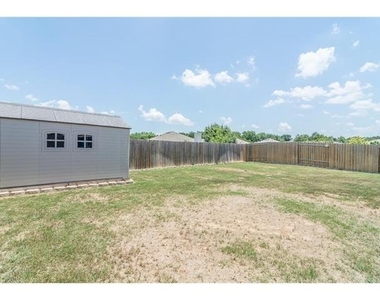 1009 Hawthorne Road - Photo Thumbnail 21