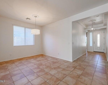 22273 N 102nd Lane - Photo Thumbnail 14