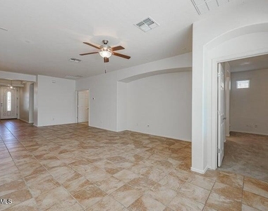 22273 N 102nd Lane - Photo Thumbnail 21