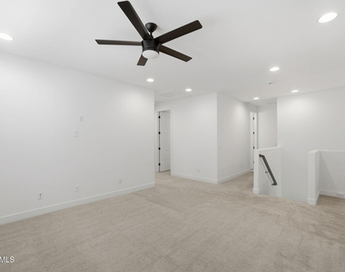 3746 N Shenandoah -- - Photo Thumbnail 19