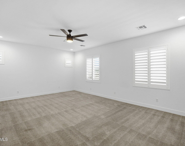 3746 N Shenandoah -- - Photo Thumbnail 21