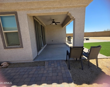 320 S 202nd Lane - Photo Thumbnail 16