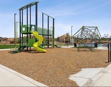 5910 Broadacre Drive - Photo Thumbnail 35