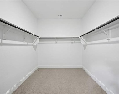5910 Broadacre Drive - Photo Thumbnail 29