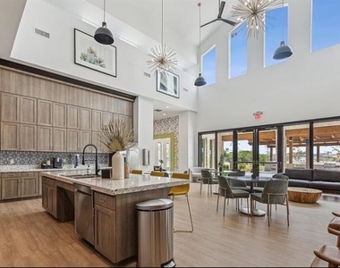 5910 Broadacre Drive - Photo Thumbnail 32