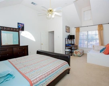 8335 Richmond Court - Photo Thumbnail 18