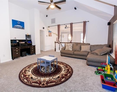 8335 Richmond Court - Photo Thumbnail 16