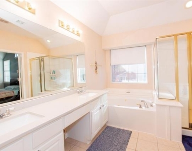 8335 Richmond Court - Photo Thumbnail 19