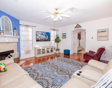 8335 Richmond Court - Photo Thumbnail 7