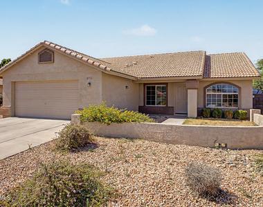 8752 W Melinda Lane - Photo Thumbnail 6