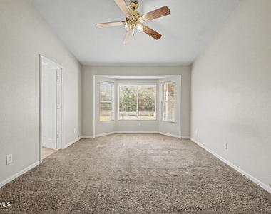 8752 W Melinda Lane - Photo Thumbnail 24