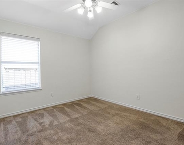 13463 Four Willows Drive - Photo Thumbnail 8