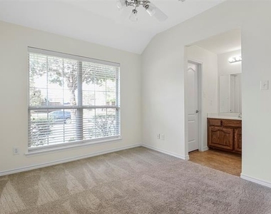 13463 Four Willows Drive - Photo Thumbnail 10