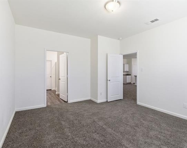 759 Crestridge Drive - Photo Thumbnail 15