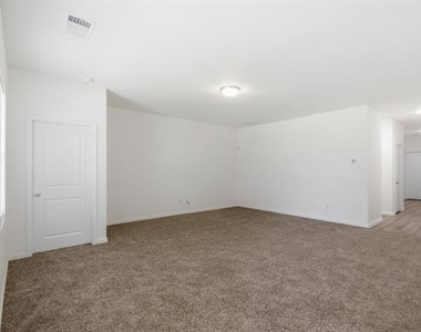759 Crestridge Drive - Photo Thumbnail 4