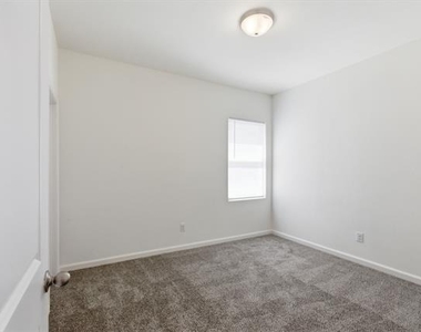 759 Crestridge Drive - Photo Thumbnail 20