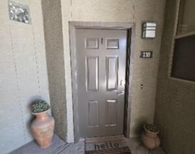 5303 N 7th Street - Photo Thumbnail 4