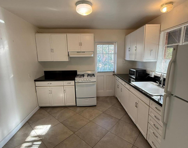 41 E Woodward Drive - Photo Thumbnail 7