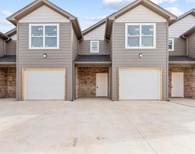 136 Abbey Park Court - Photo Thumbnail 1