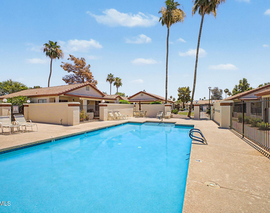 1120 N Val Vista Drive - Photo Thumbnail 6