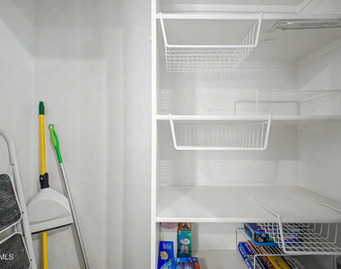 1120 N Val Vista Drive - Photo Thumbnail 31