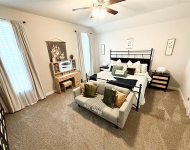 14125 Cassiopeia Drive - Photo Thumbnail 8