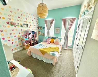 14125 Cassiopeia Drive - Photo Thumbnail 3