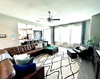 14125 Cassiopeia Drive - Photo Thumbnail 2