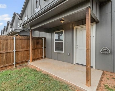 128 Abbey Park Court - Photo Thumbnail 25