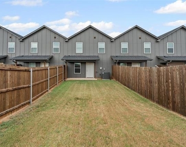 128 Abbey Park Court - Photo Thumbnail 29