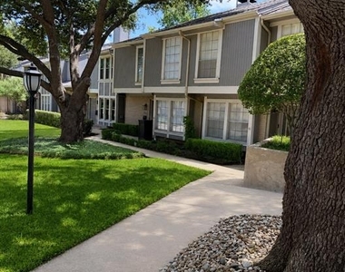 7512 Woodthrush Drive - Photo Thumbnail 1