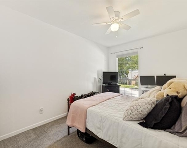 7512 Woodthrush Drive - Photo Thumbnail 14