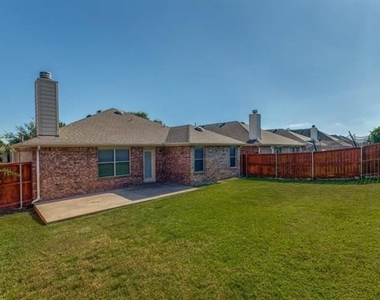 2333 Aurora Drive - Photo Thumbnail 17