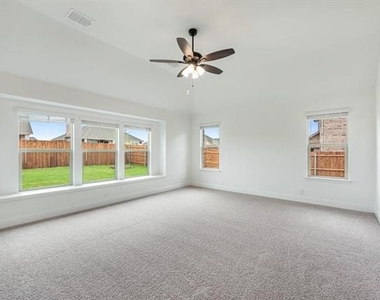 1073 Canuela Way - Photo Thumbnail 19