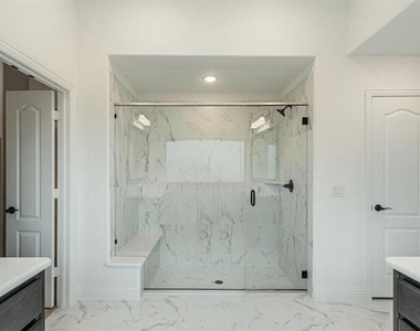 1073 Canuela Way - Photo Thumbnail 24