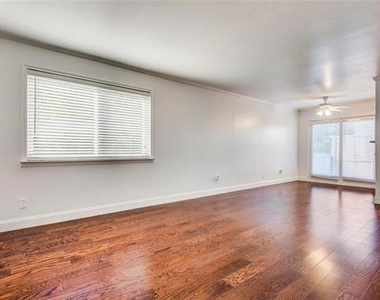 4011 Cole Avenue - Photo Thumbnail 2