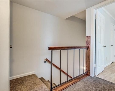 4011 Cole Avenue - Photo Thumbnail 9