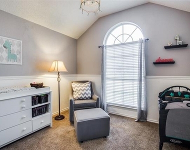 1109 Ashby Drive - Photo Thumbnail 20